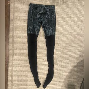 Alo Yoga Goddess Leggings Size S